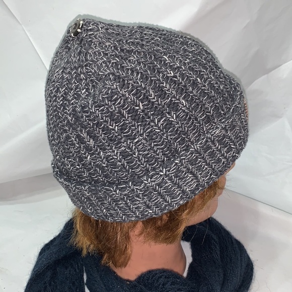 LOVE your Mellon Knit charcoal Beanie with snap for Pom (Pom not included) - Picture 4 of 6